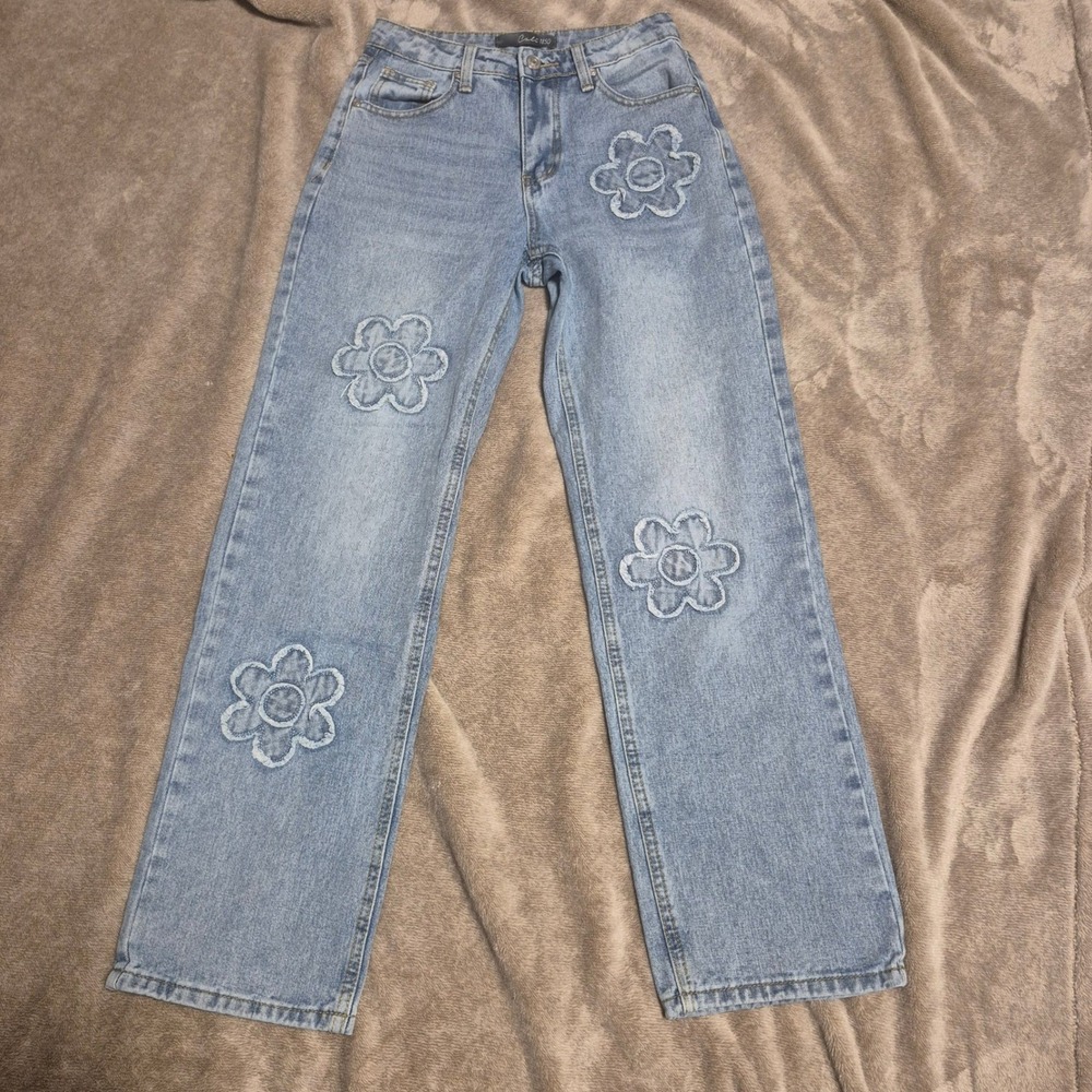 Cali 1850 Womens Light Wash Flower Applique Wide Leg Jeans Size 3/26